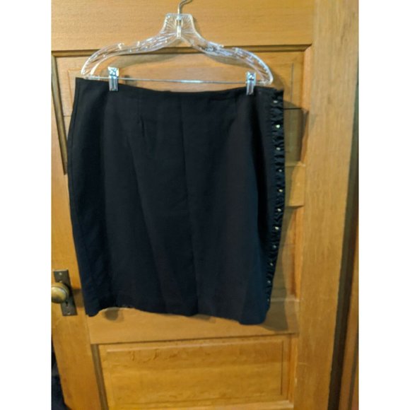 Worthington Size 18 Skirt Black Studded Lined Modest - Picture 6 of 6